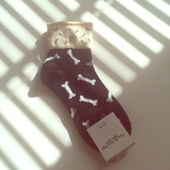 Bone Ankle Socks