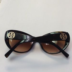 Tory Burch Brown Sunnies
