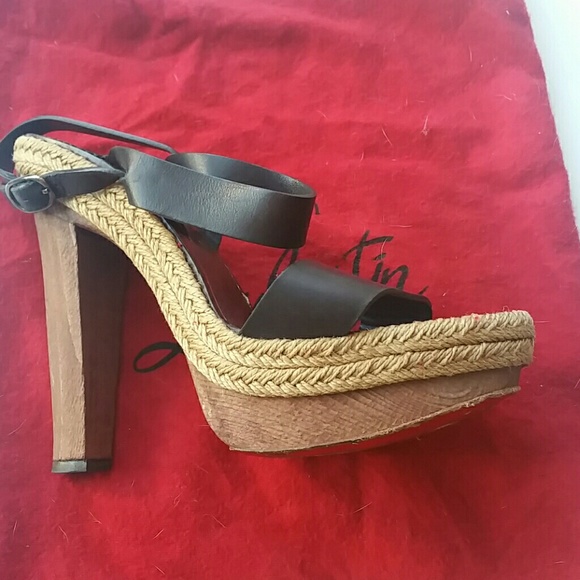 Limited Edition Christian Louboutin espadrilles - Picture 4 of 4