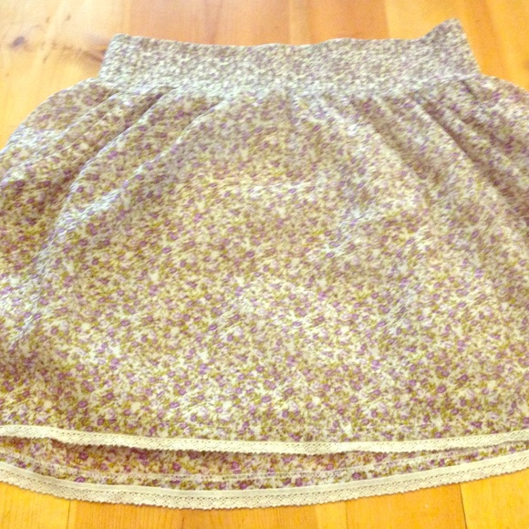 Charlotte Russe Lavender & Green Floral Skirt