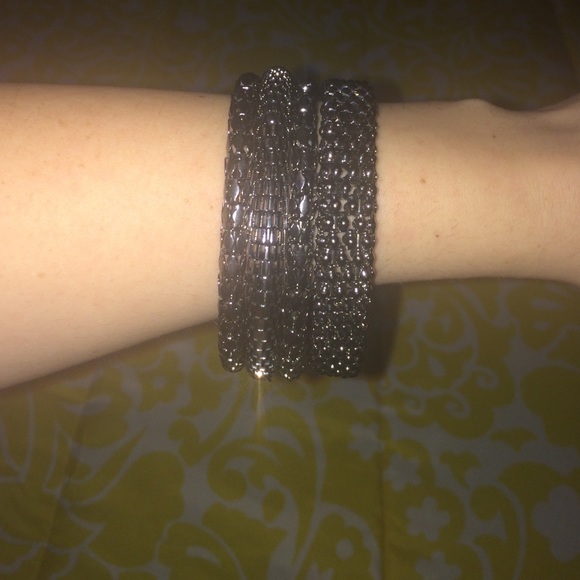 Accent bracelet set