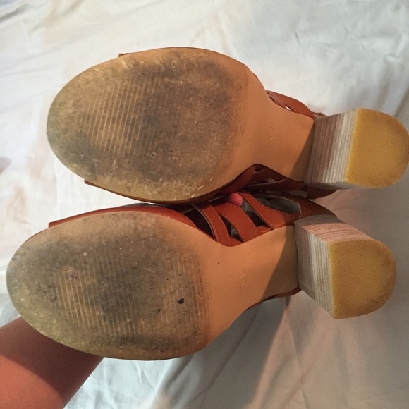 🚫SOLD🚫 - Picture 2 of 4