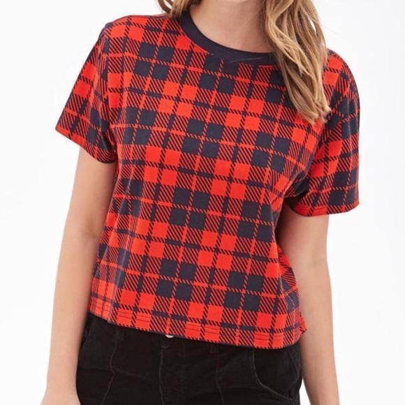 Plaid top ❤️