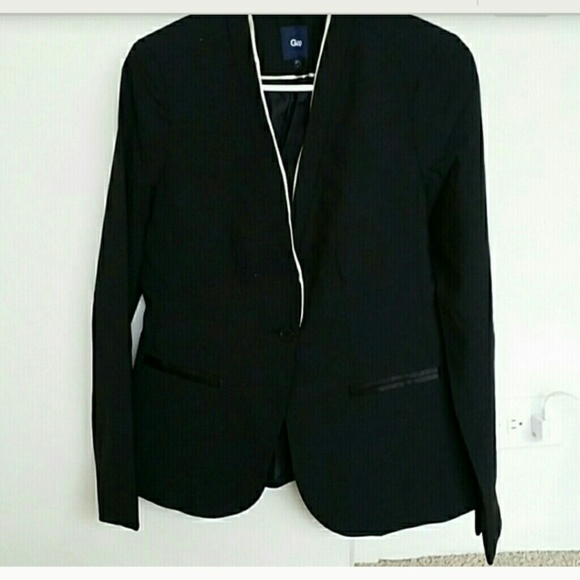 gap plus zara