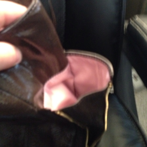 Awesome dark brown COACH huge bag - Picture 4 of 4