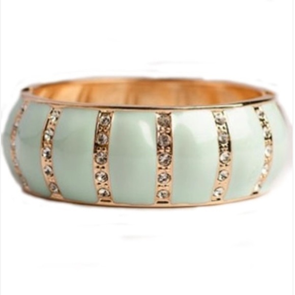 Showgirl Enamel Bangle in Mint, Coral & Turquoise - Picture 3 of 4