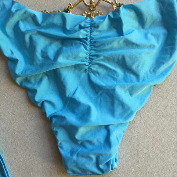 Beach Bunny take me there rare bottom size L - Picture 3 of 3