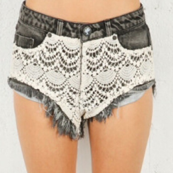 One teaspoon "rocco roller" high waisted shorts