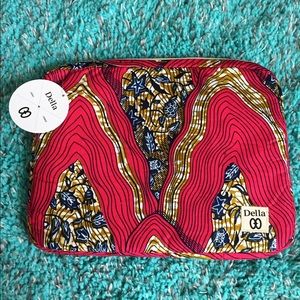 TOMS MacBook Pro 13" laptop case