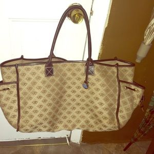 Oversized Dooney &Bourke traveling bag