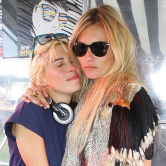 Ray Ban Tortoise Shell Polarized Sunglasses RB4141 - Picture 3 of 4