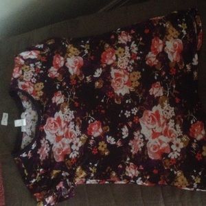 Forever 21 floral t shirt