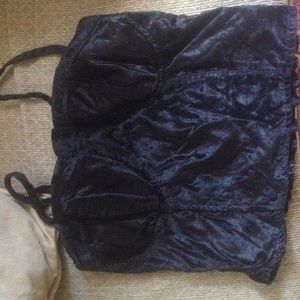 velvet crop top black