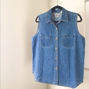 Vintage Sleeveless Bill Blass Denim Button Up