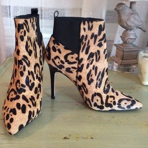 charles david leopard booties