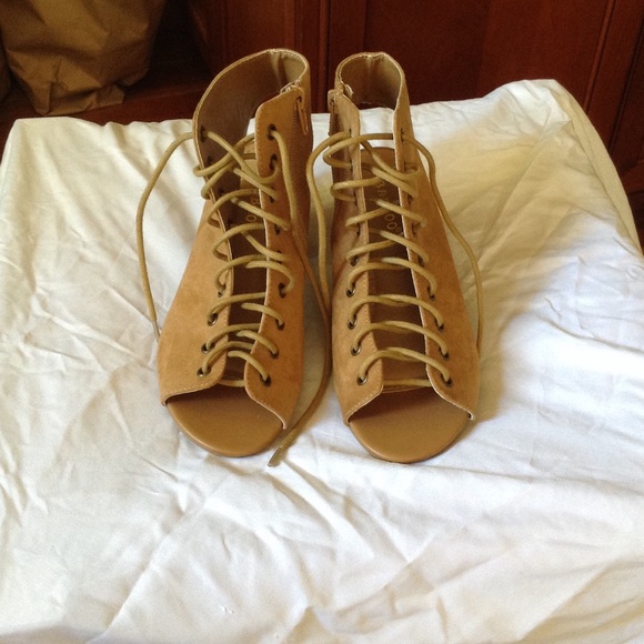 Bamboo lace up heels