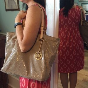 MICHAEL KORS tan snakeskin purse