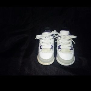AIR JORDAN RETRO 4 SIZE 2C