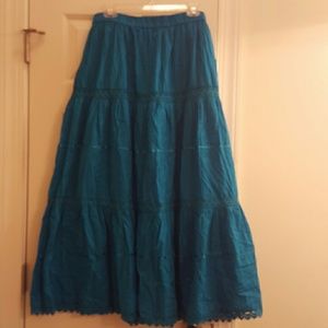 Teal-colored, flowy skirt