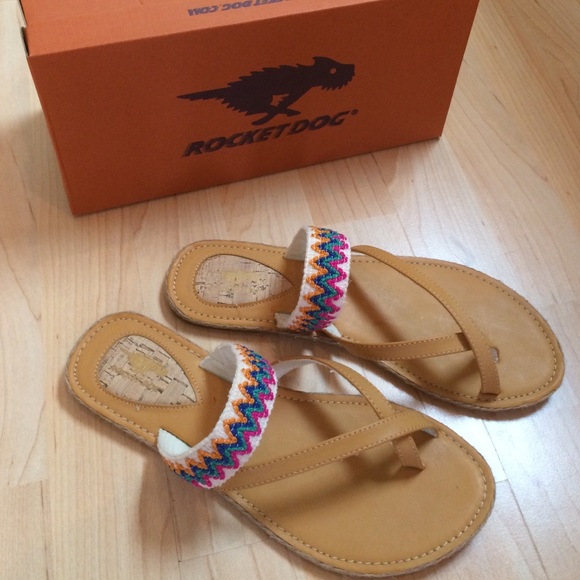 sandal - Picture 3 of 3