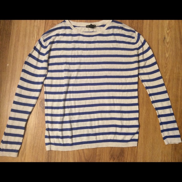 H&M Blue and White Striped Sweater