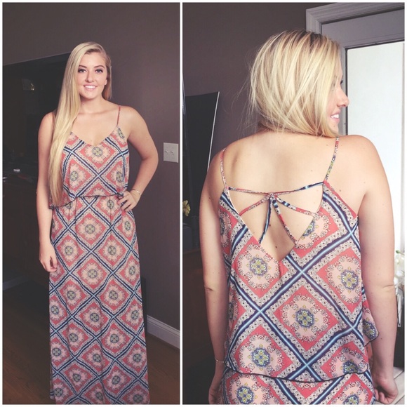 Bohemian maxi dress with cute strappy back