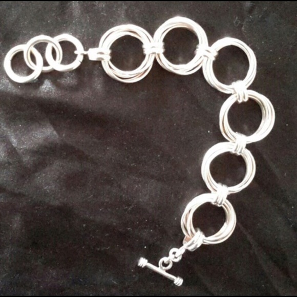 Retired Silpada bracelet B1235.