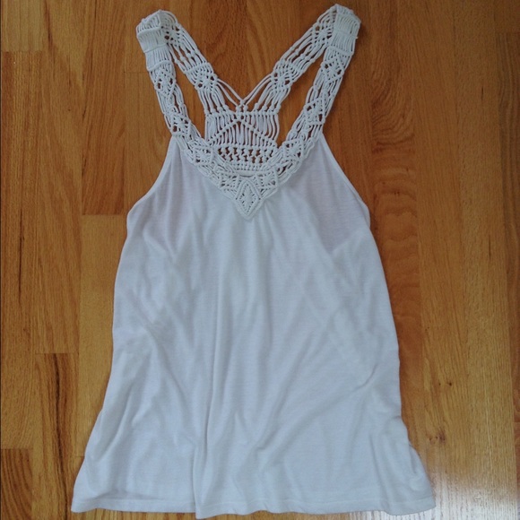american eagle crochet tank