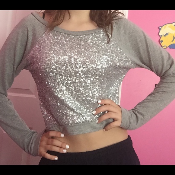 Sequined Crop Top - Picture 1 of 4