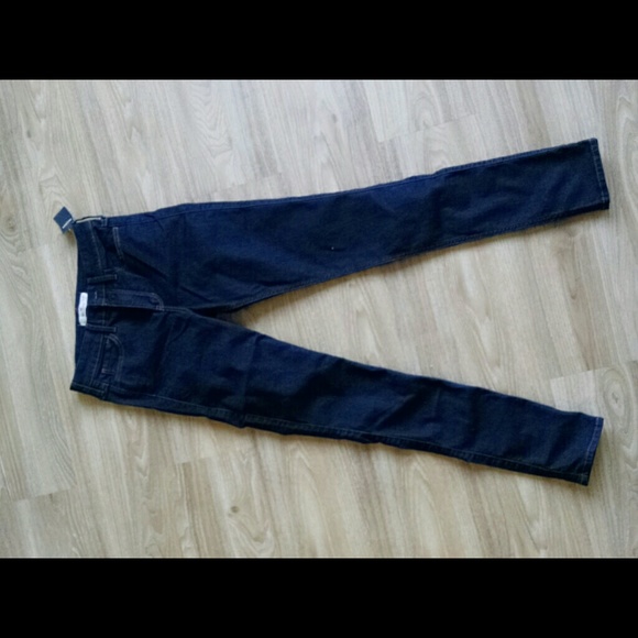 Hollister high-rise skinny jeans