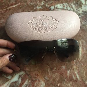 Juicy Couture Sun Glasses 😎