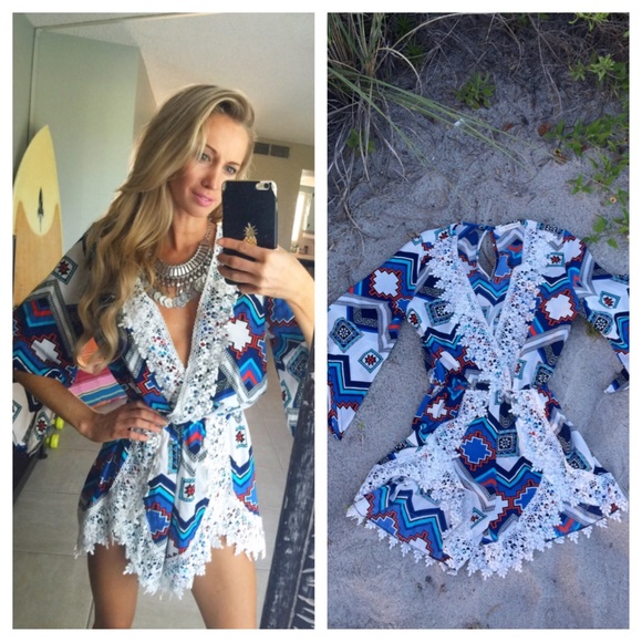 NWT patriotic crochet trim playsuit small