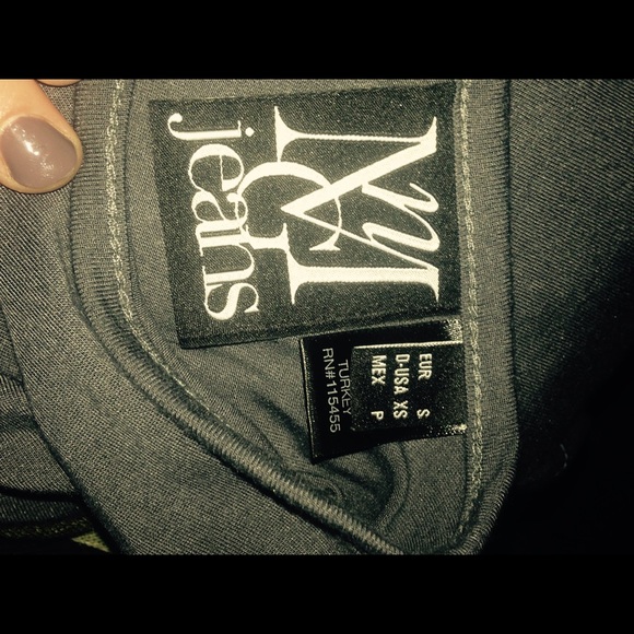 Stylish t shirt - Picture 3 of 4