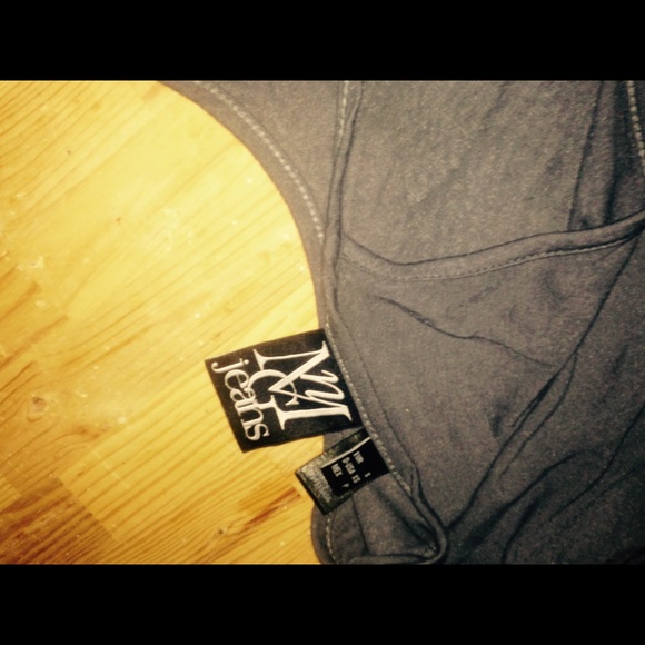 Stylish t shirt - Picture 4 of 4