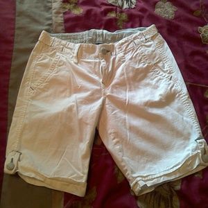 Cute white shorts!