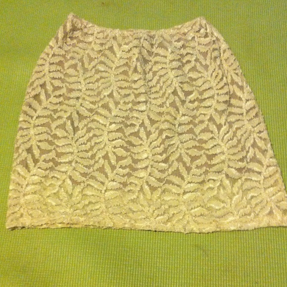 Pretty lace skirt