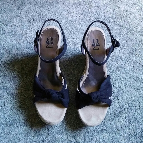 MIA wedge sandals