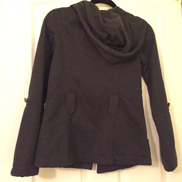 Grey jacket - Picture 2 of 3