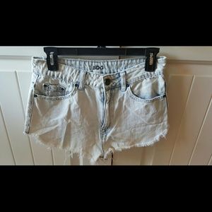 UO BDG Light Washed Super Highrise Dolphin Shorts