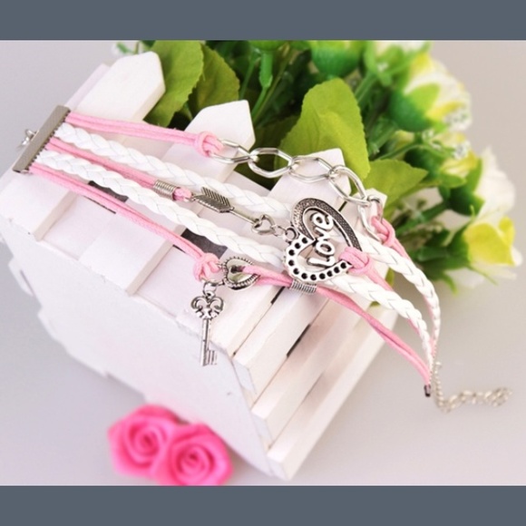 New infinity bracelet love - Picture 2 of 2