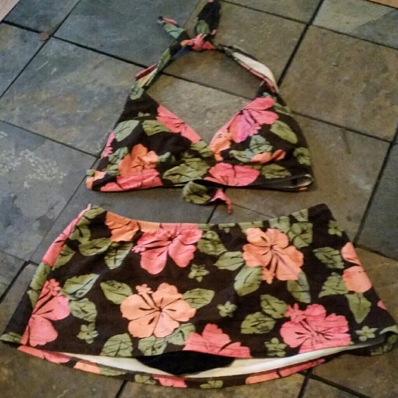 Swim suit