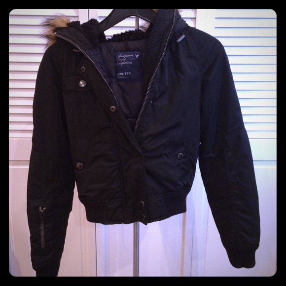 American Eagle Outfitters Bomber Puffer in XXS
