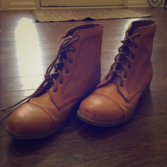 Tan Combat Boots