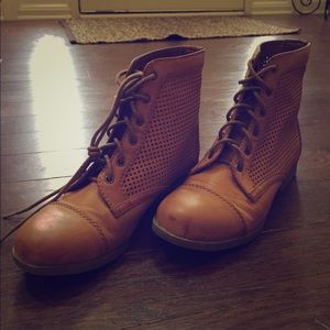 Tan Combat Boots