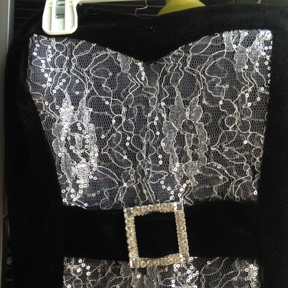 Velvet black dress - Picture 2 of 2