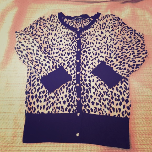 B&W leopard sweater with crystal buttons. 3/4slv