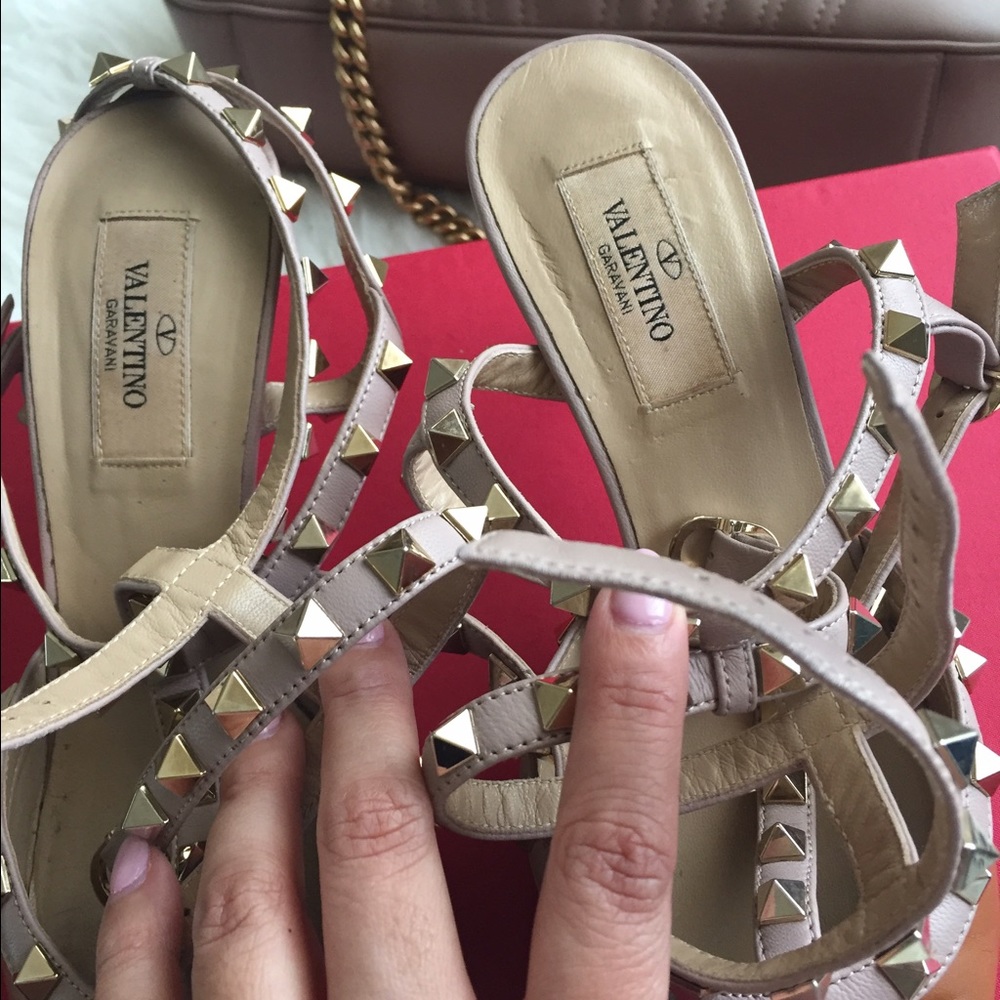 💕HOST PICK💕Valentino Rockstud pump - Picture 7 of 7