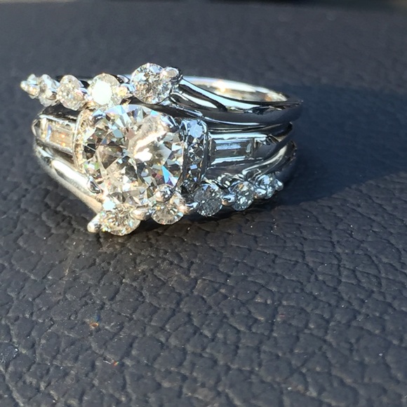 SOLD - Picture 4 of 4