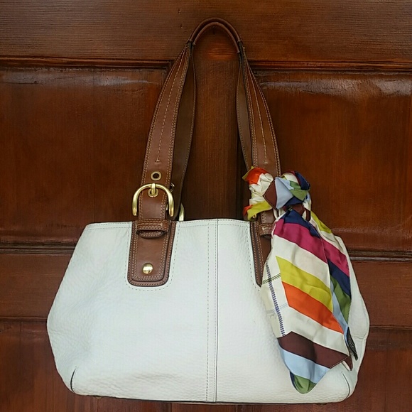 Handbags - Picture 1 of 4