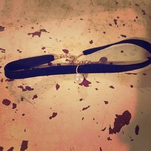 Faux Pearl Velvet Choker
